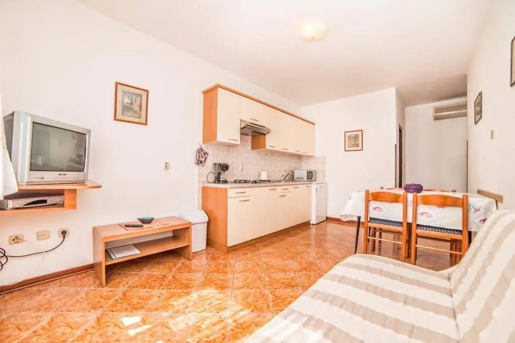Apartments Banko Rovinj Guest house